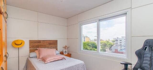 Apartamento à venda com 2 quartos, 71m² - Foto 1