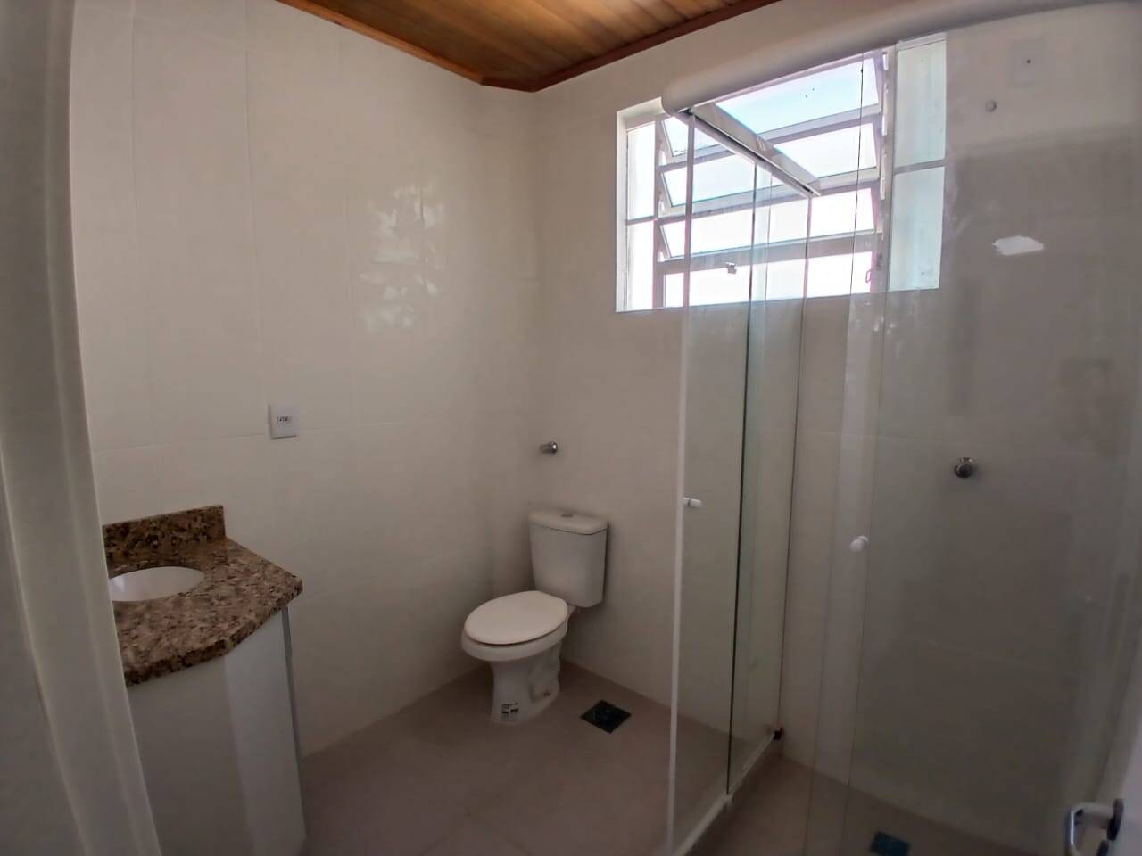 Apartamento para alugar com 3 quartos, 105m² - Foto 12