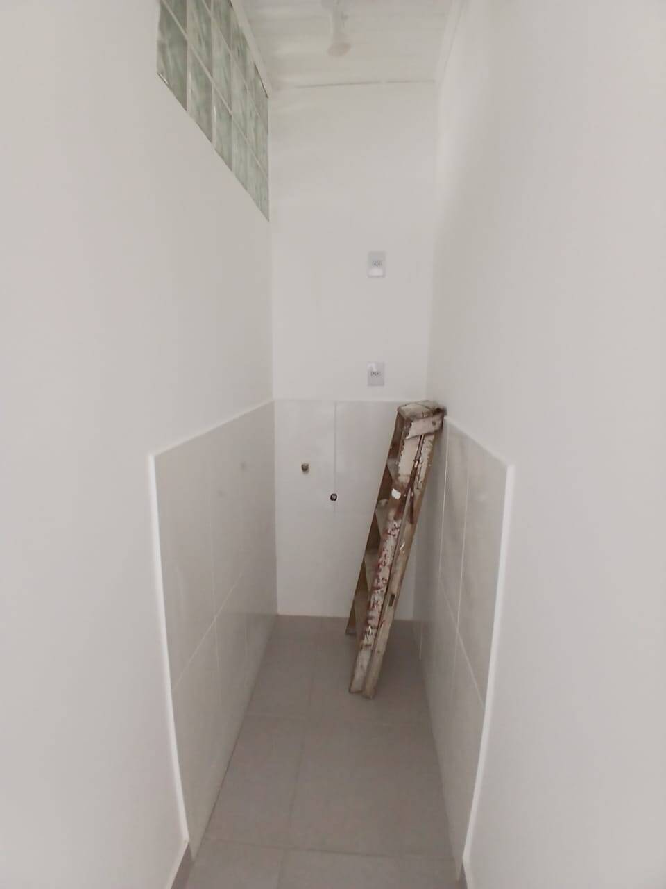Apartamento para alugar com 3 quartos, 105m² - Foto 15