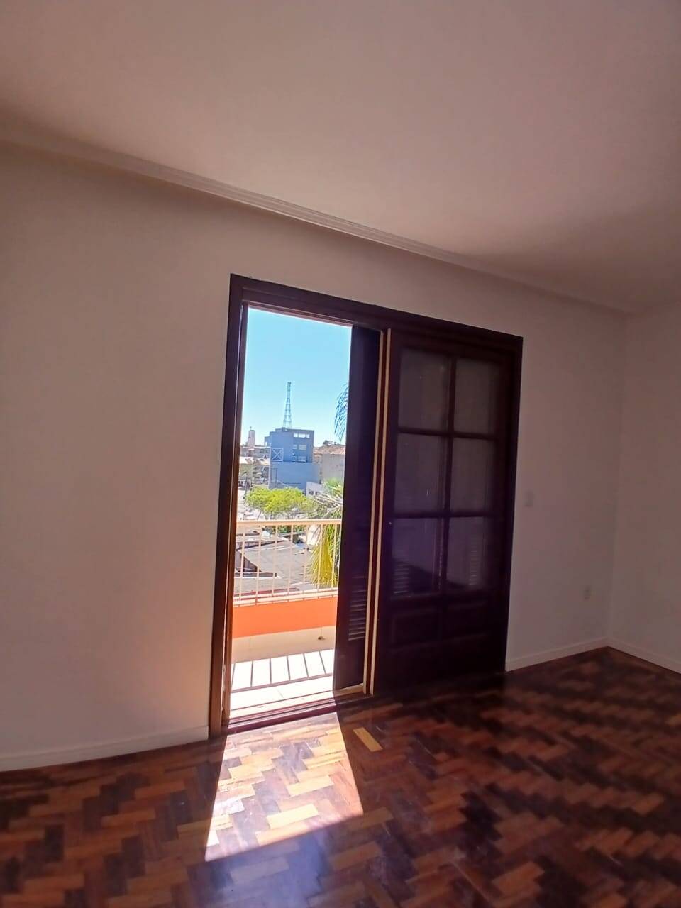 Apartamento para alugar com 3 quartos, 105m² - Foto 9