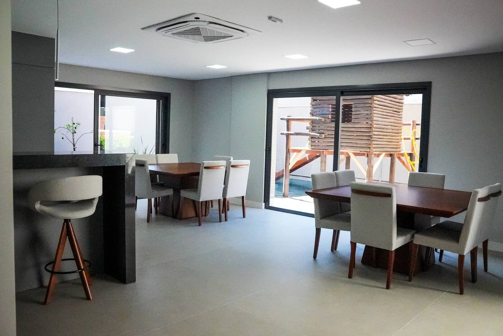 Apartamento à venda com 3 quartos, 98m² - Foto 23
