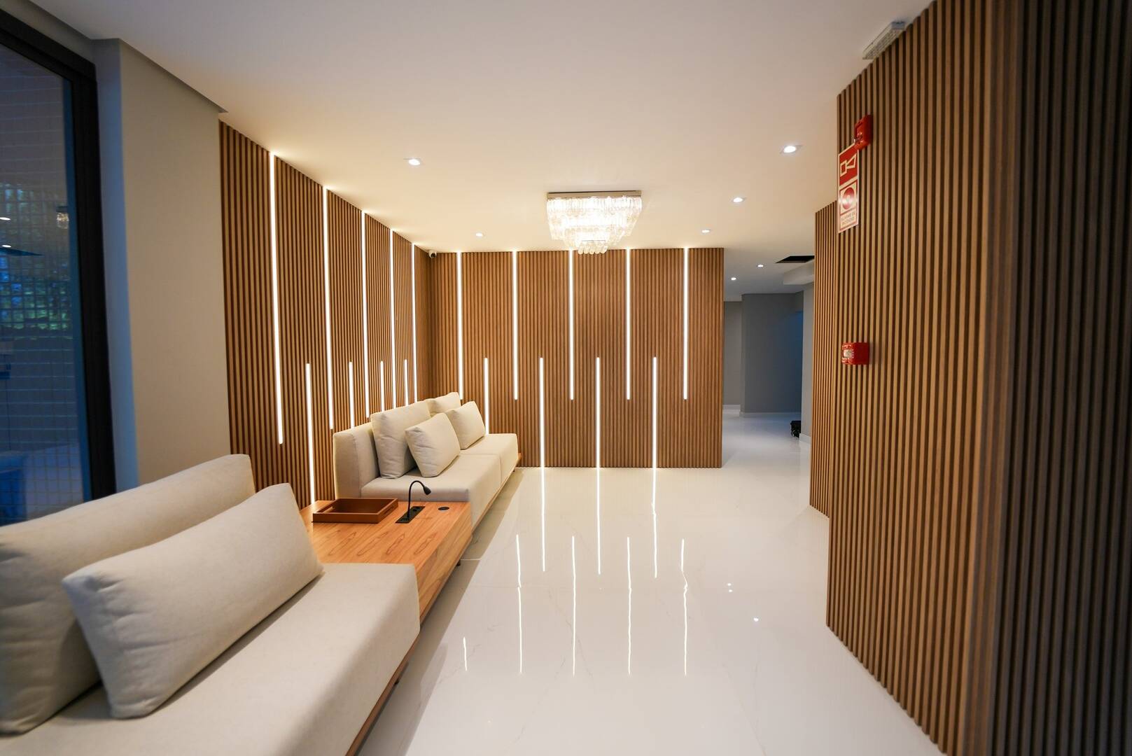 Apartamento à venda com 3 quartos, 98m² - Foto 25