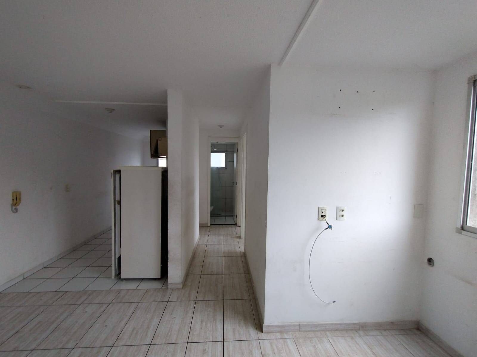 Apartamento para alugar com 2 quartos, 60m² - Foto 4