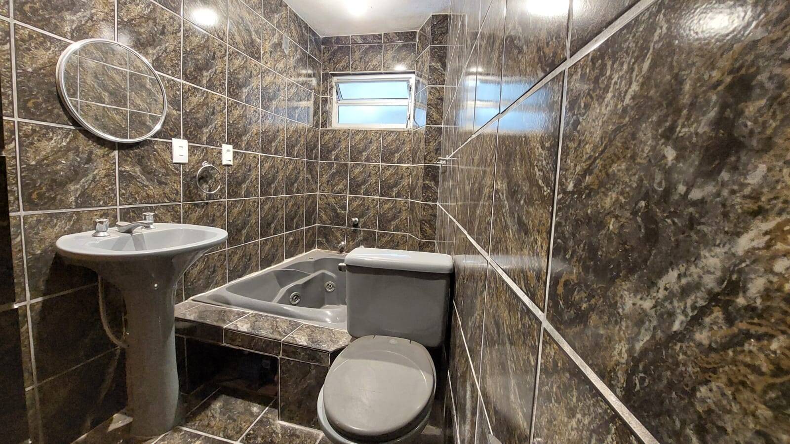 Casa, 4 quartos, 240 m² - Foto 6