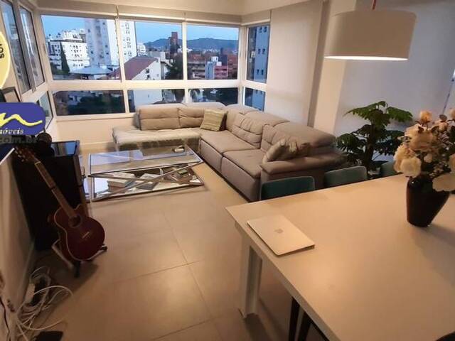 #11066D - Apartamento para Venda em Porto Alegre - RS