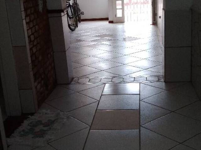 Casa para Venda em Porto Alegre - 5
