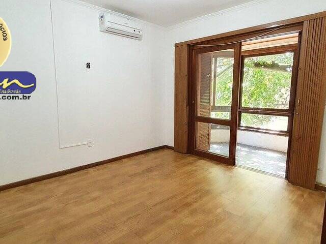 #11341D - Apartamento para Venda em Porto Alegre - RS