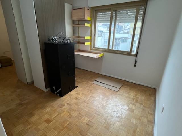 #LOC 183 - Apartamento para Locação em Porto Alegre - RS - 2