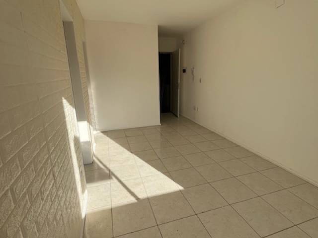 #LOC 36 - Apartamento para Locação em Porto Alegre - RS - 2