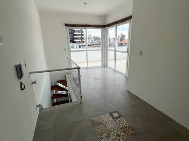 #LOC 114 - Cobertura para Locação em Porto Alegre - RS - 2