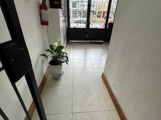 Apartamento para Venda em Porto Alegre - 5
