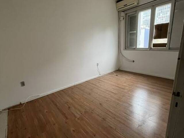 Apartamento para Locação em Porto Alegre - 5