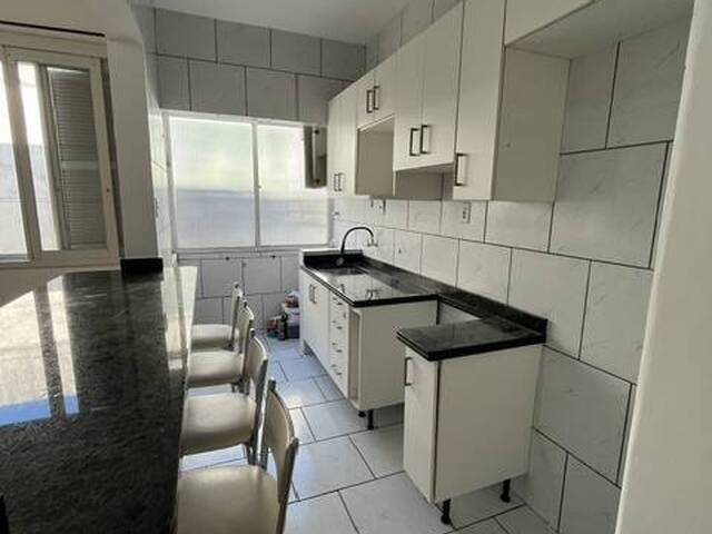 #LOC 194 - Apartamento para Locação em Porto Alegre - RS - 2
