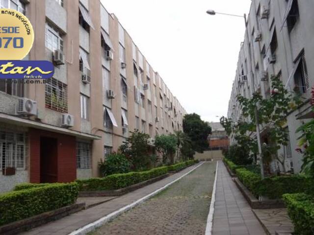 #10593 - Apartamento para Venda em Porto Alegre - RS
